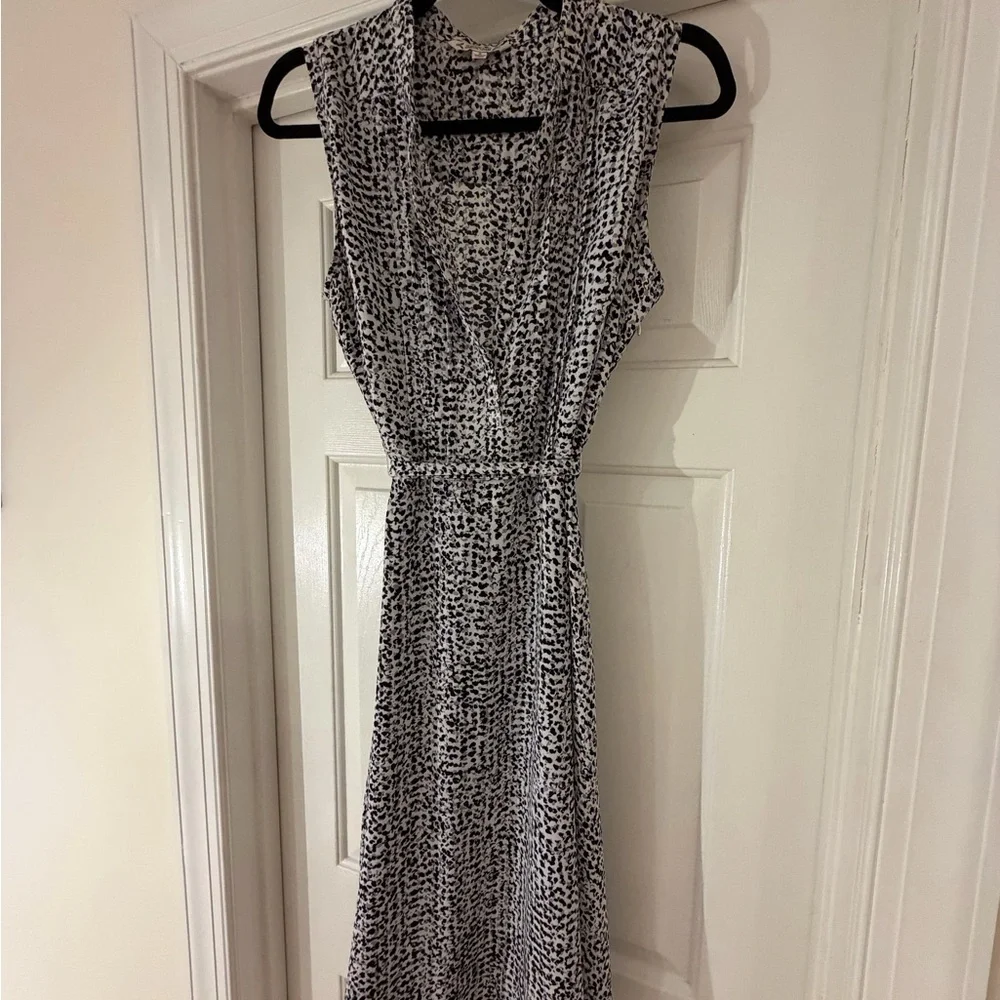 Nanette Lepore Black and White Leopard Fit Flare Sz8 belted, sleeveless dress